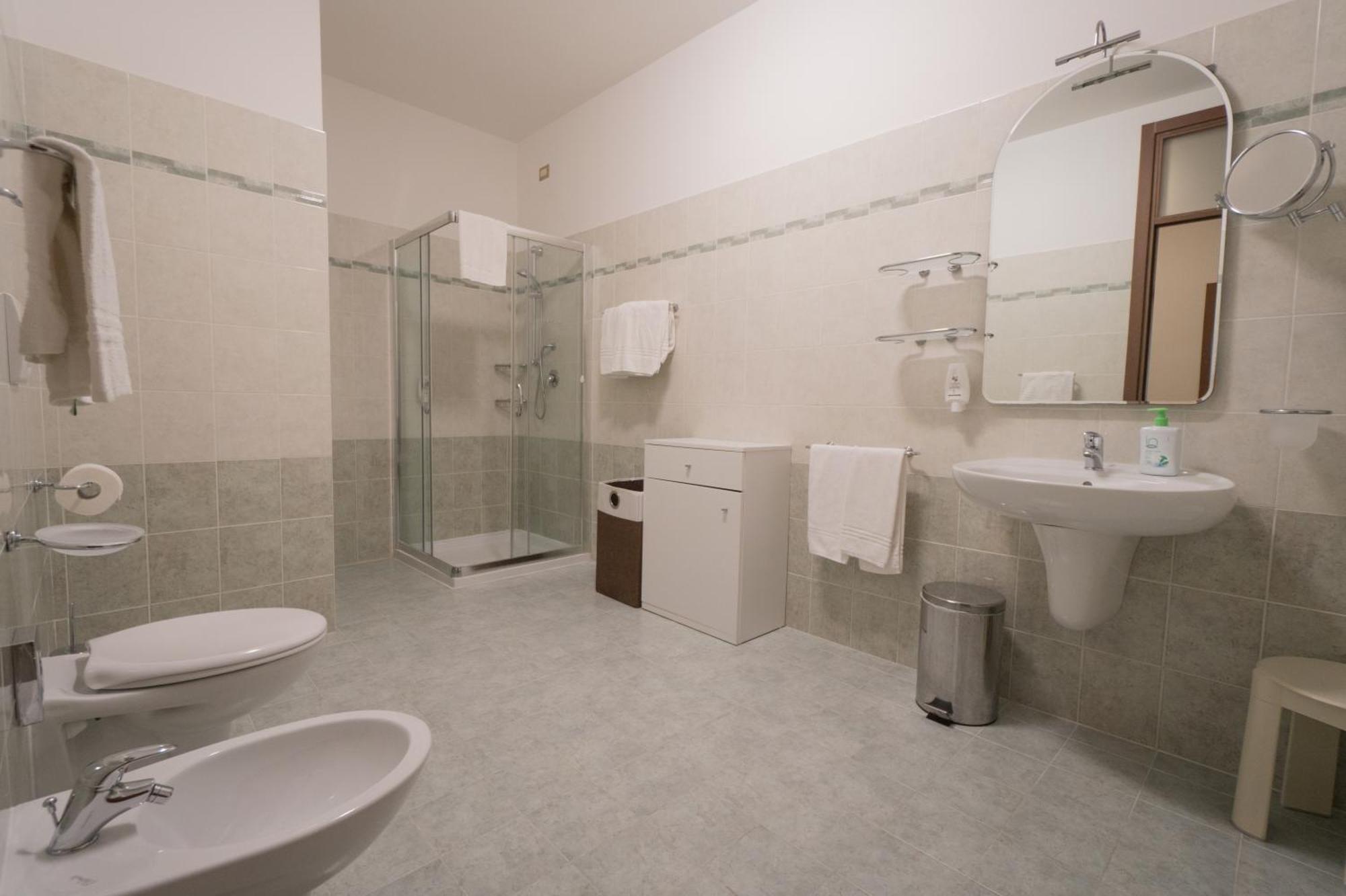 Apartments "Villa Imelda" Limone sul Garda Eksteriør bilde